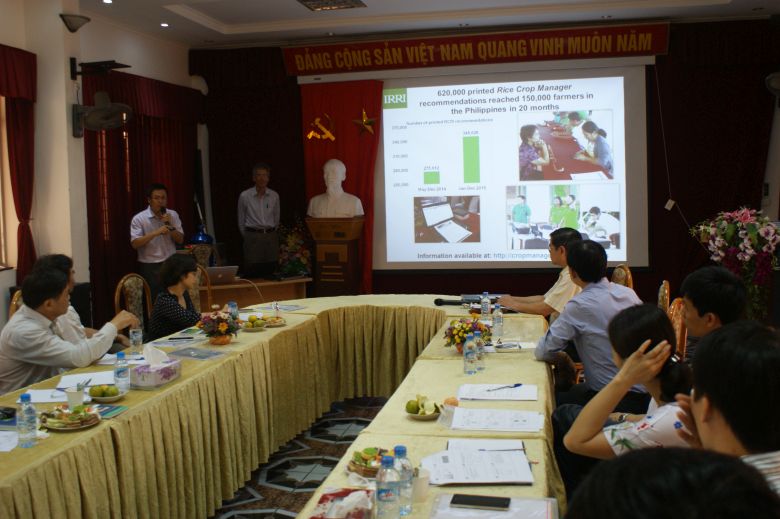 Hội thảo Ứng dụng điện thoại di động trong quản lý cây lúa vùng Đồng bằng sông Hồng